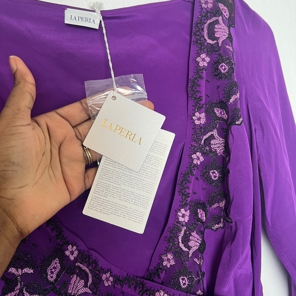 La Perla Castle Garden Wrap-Effect Embellished Stretch Silk Top - Picture 5 of 9